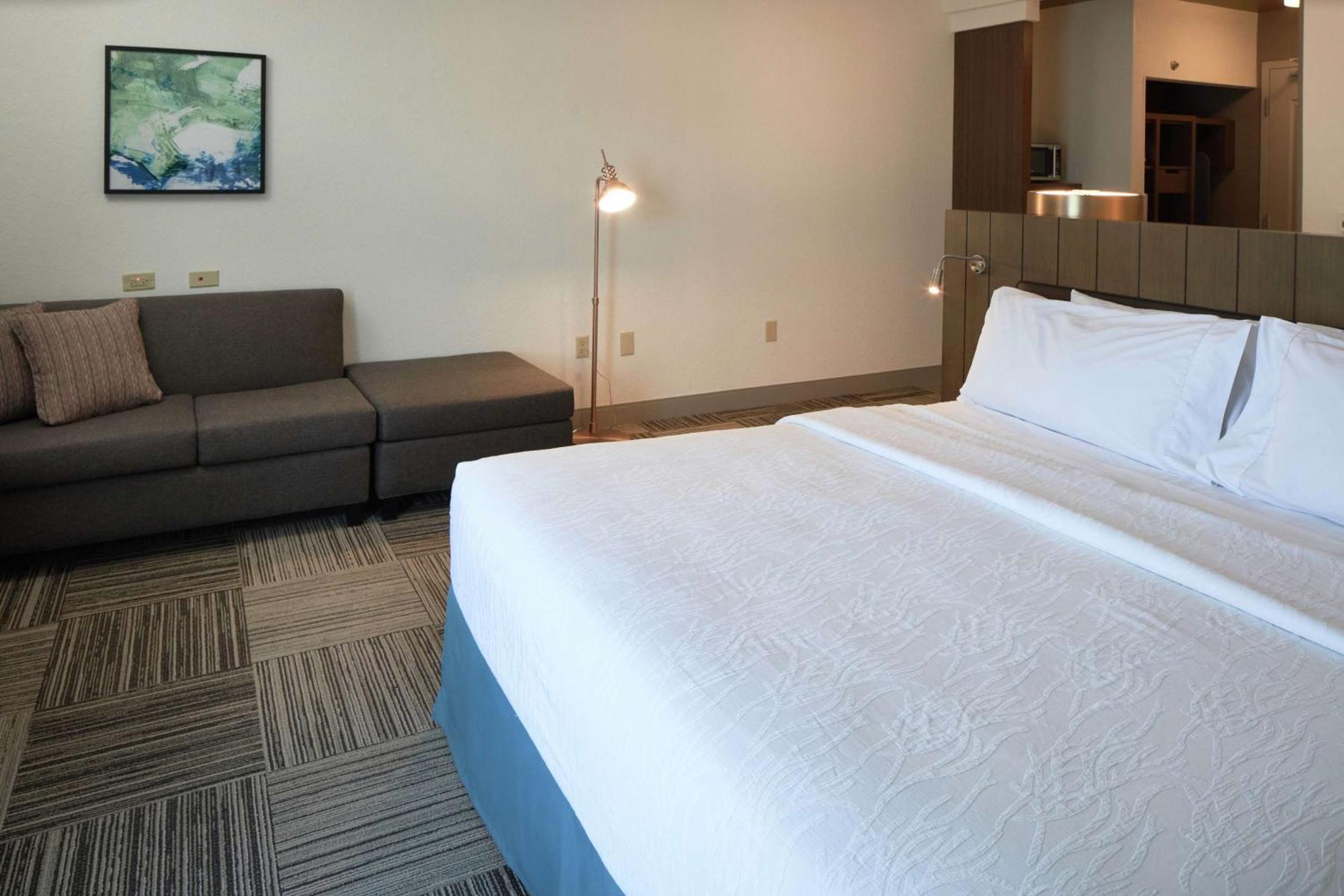 Hilton Garden 3*