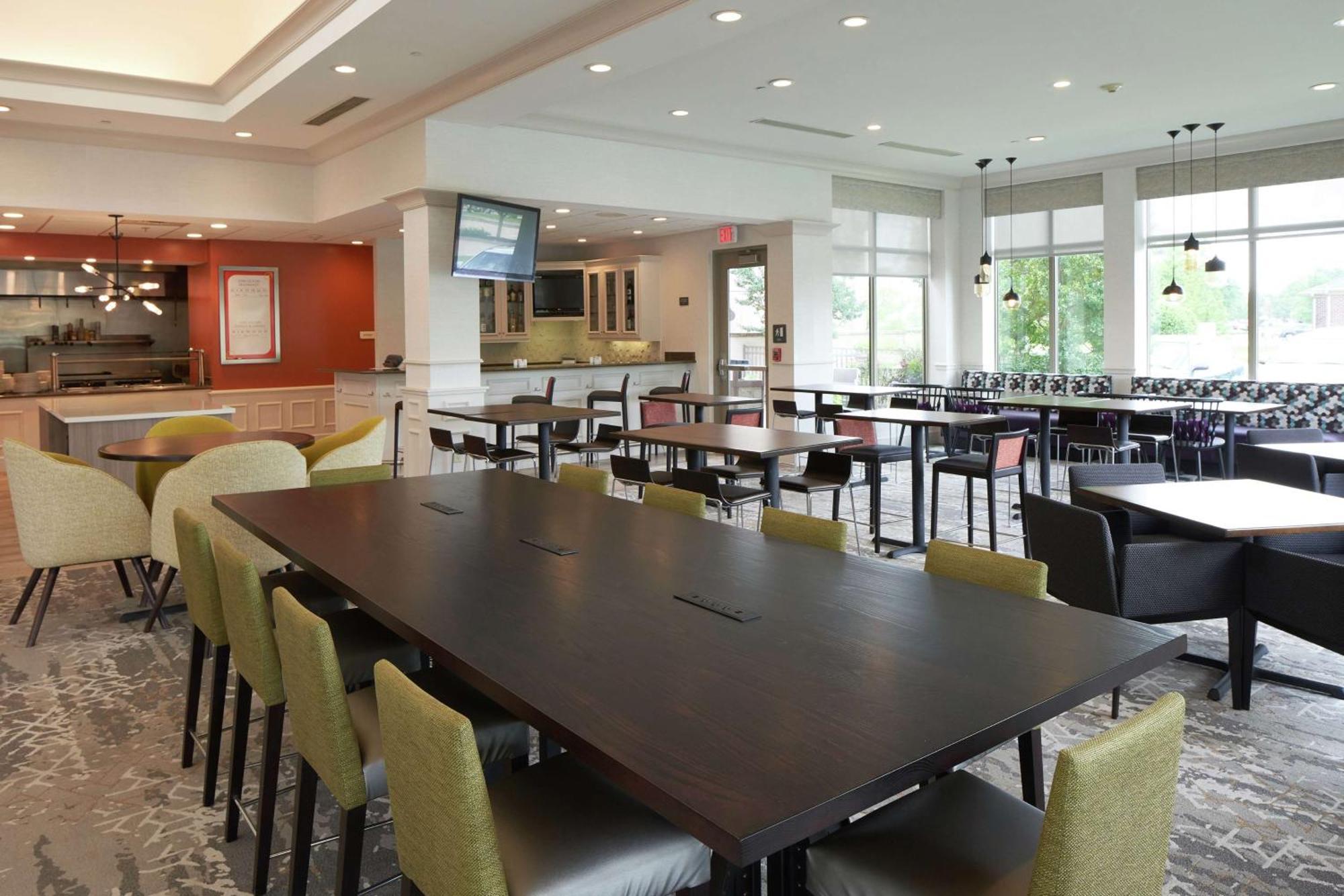 Hotel Hilton Garden 3*